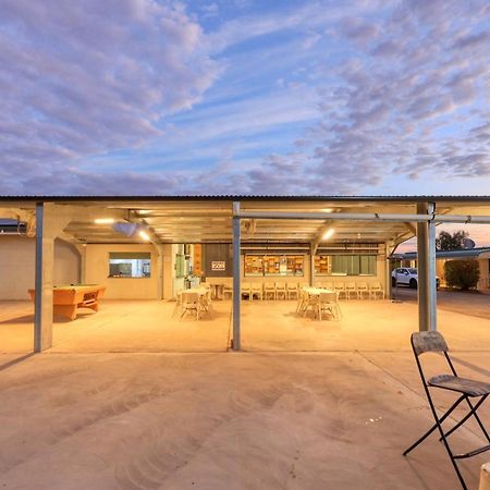 White Cliffs Hotel المظهر الخارجي الصورة